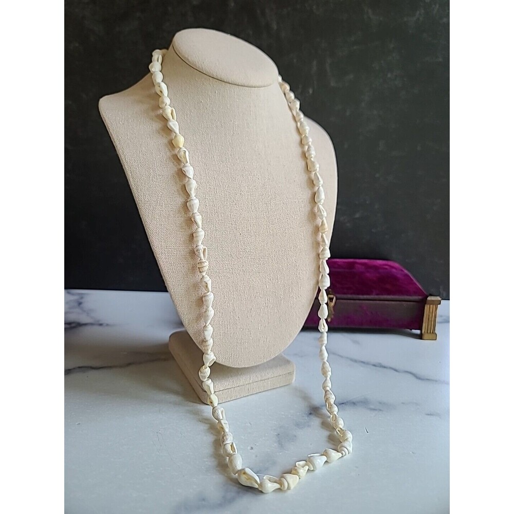 Shell Beaded Necklace Vintage, READ
